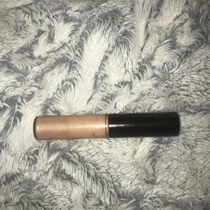 Becca Opal liquid highlighter mini